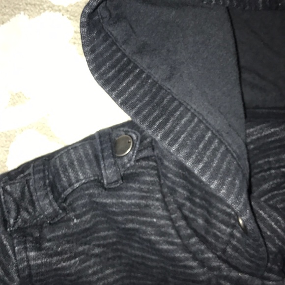 Hurley Jacket zip up with hood - Picture 2 of 2